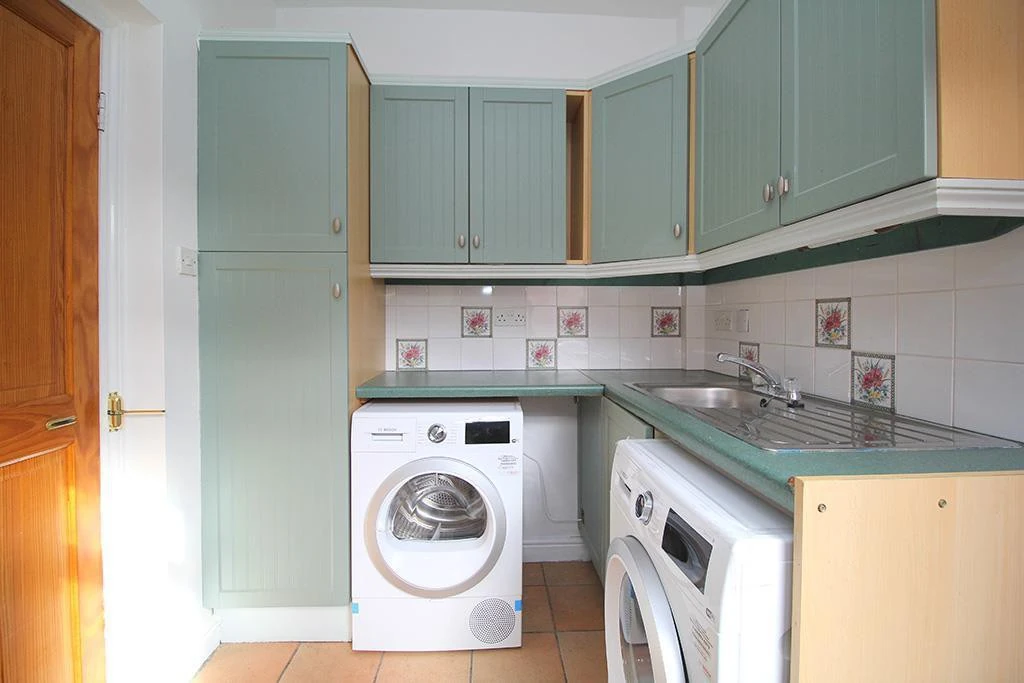 Utility Room (Shared)