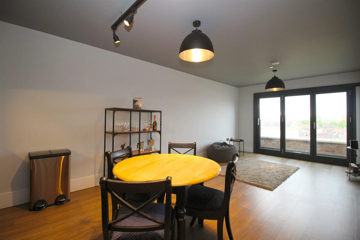 Lounge / Diner