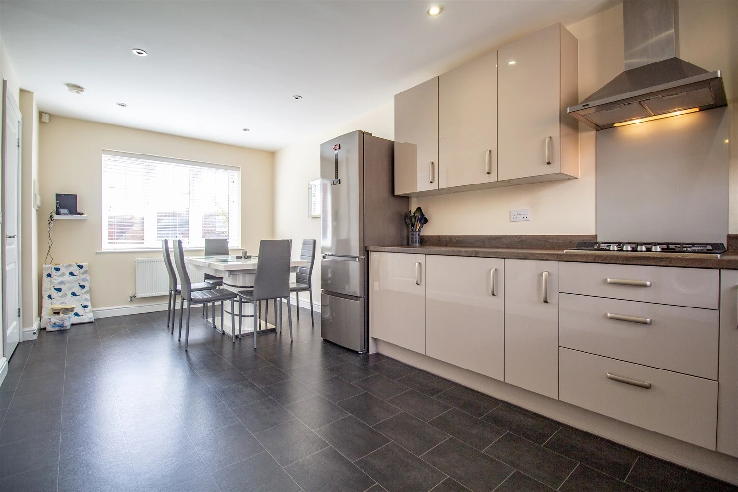 Kitchen / Diner