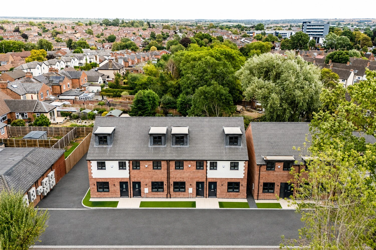 Douglas Jane Close, MELTON MOWBRAY