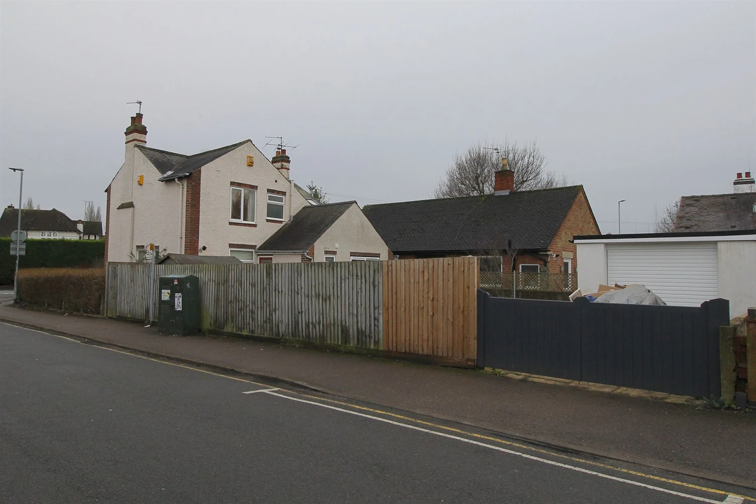 Driveway / Garage