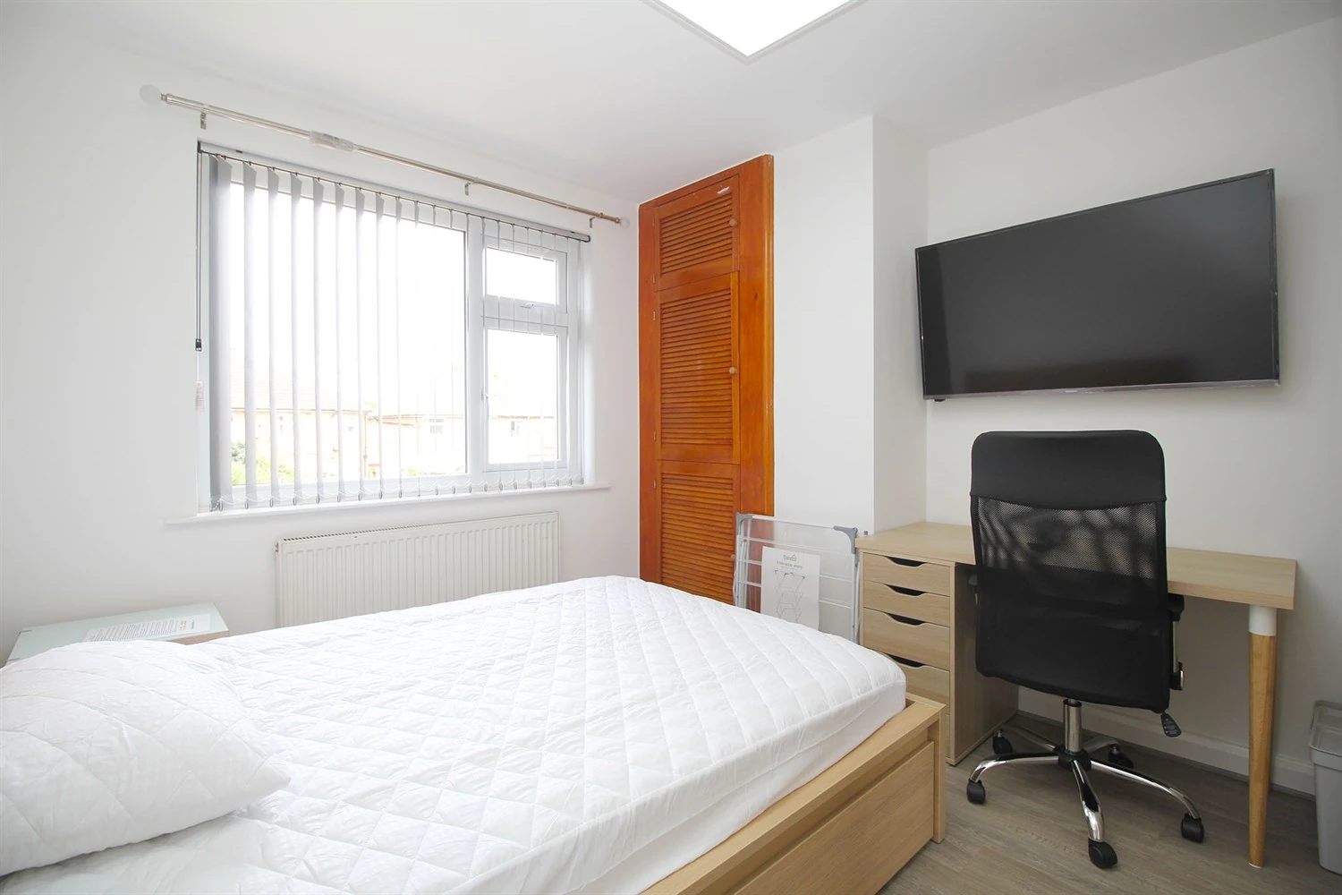 Kings Avenue, LOUGHBOROUGH