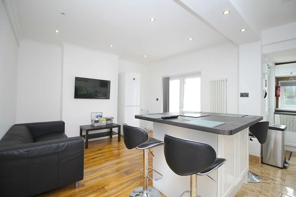 Derby Road, LOUGHBOROUGH